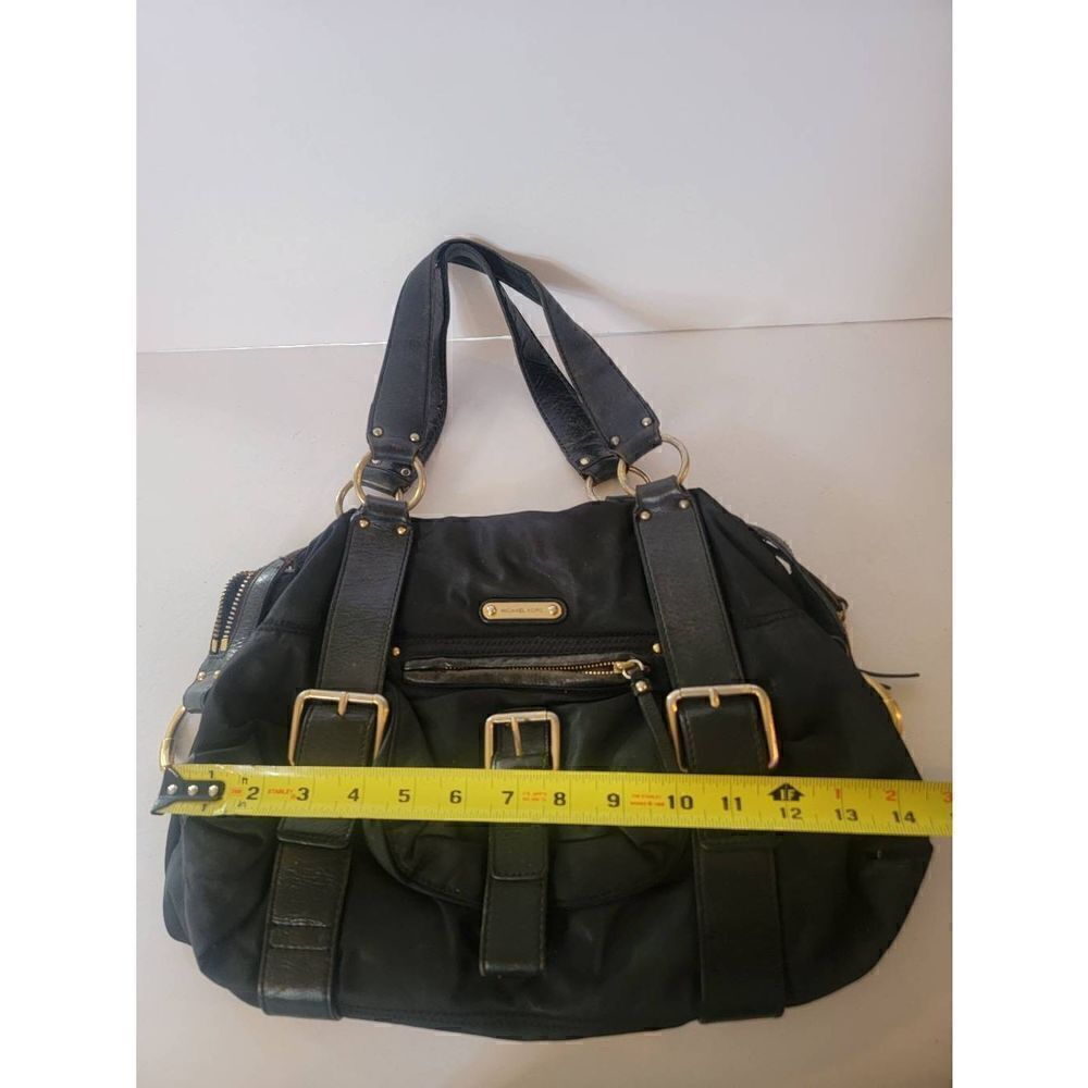 Large Michael kors handbag  - Picture 6 of 7